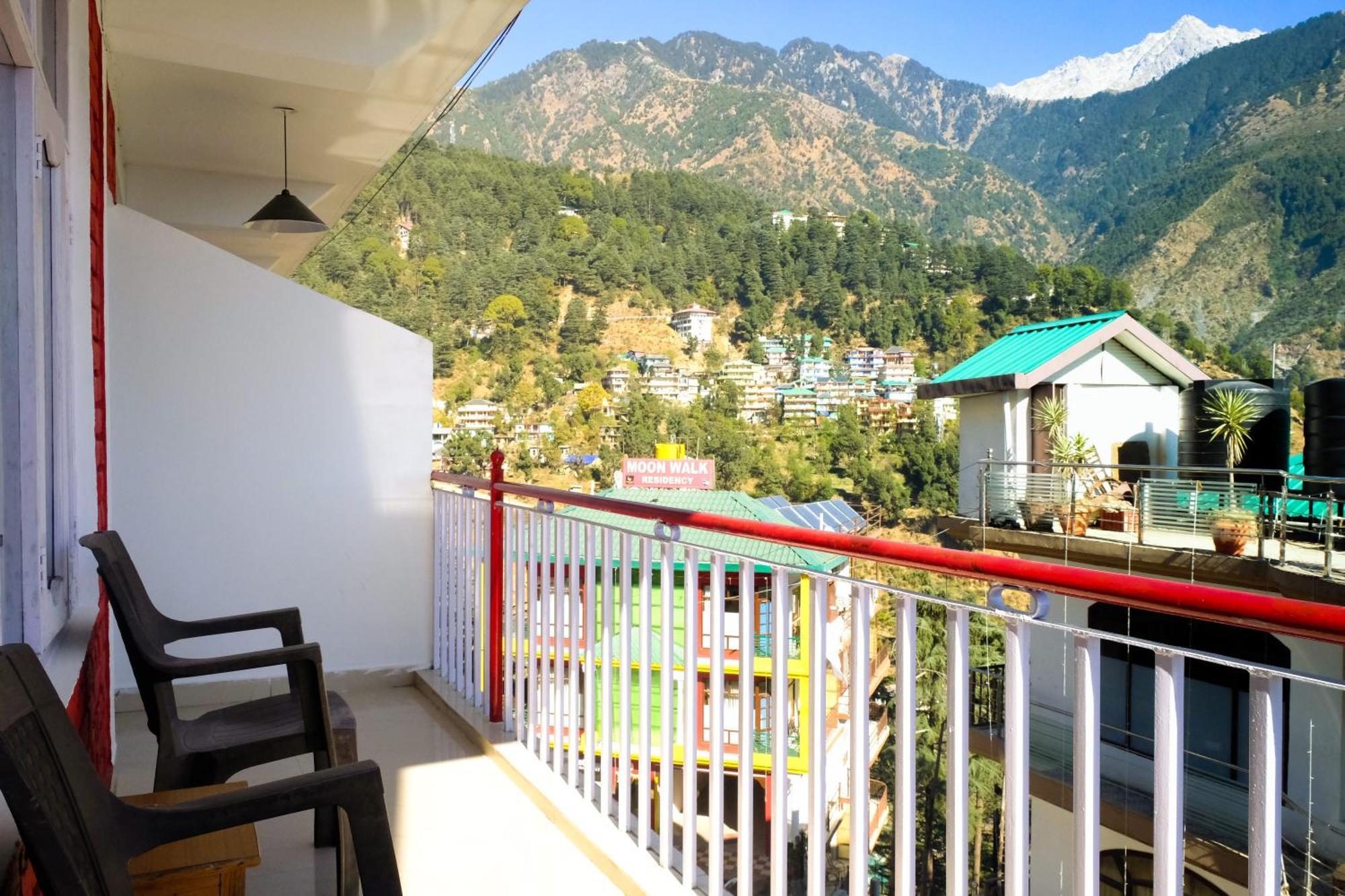 Mitra Mcleodganj Hostel McLeod Ganj Exterior photo