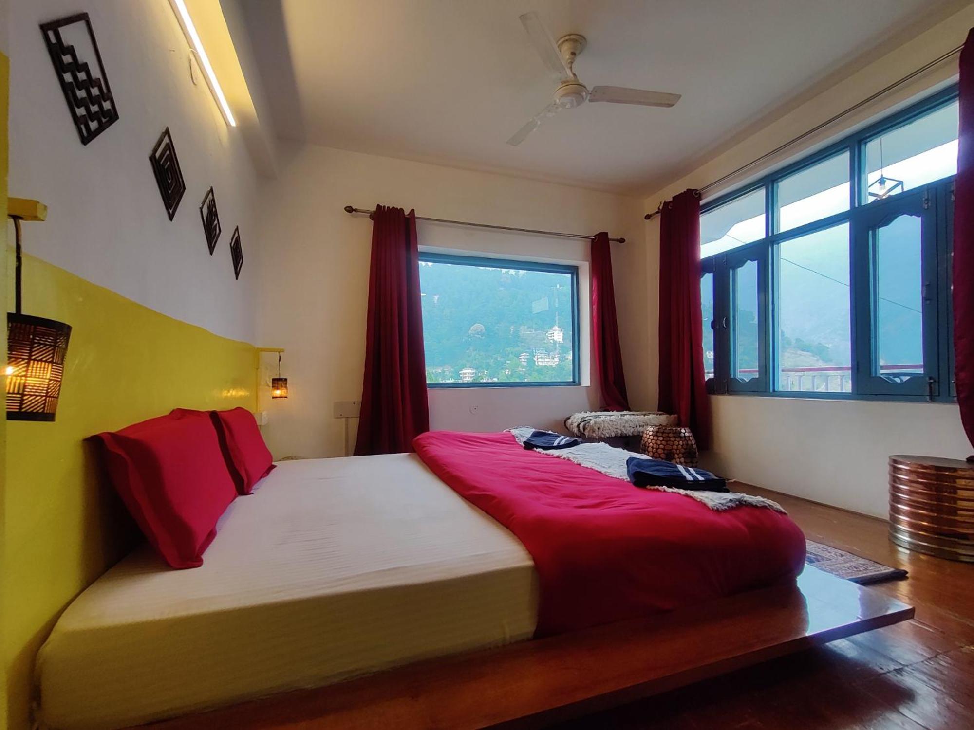 Mitra Mcleodganj Hostel McLeod Ganj Exterior photo