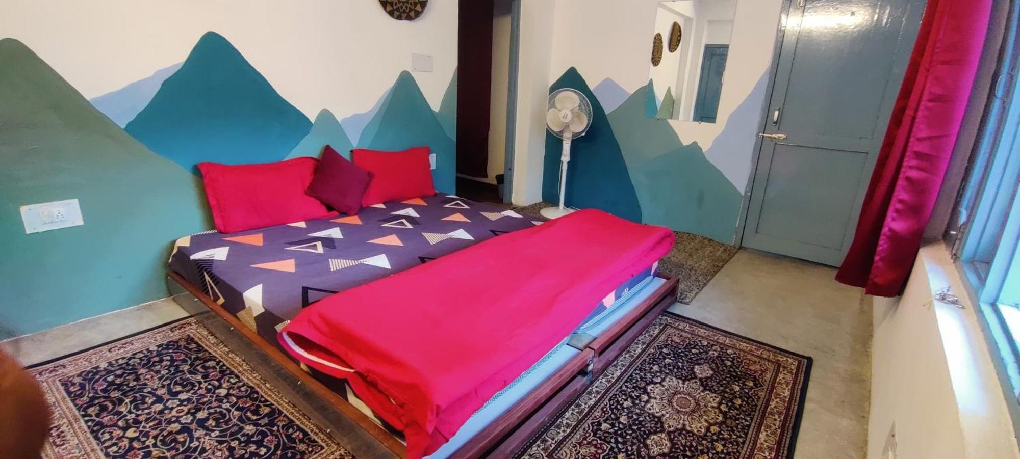 Mitra Mcleodganj Hostel McLeod Ganj Exterior photo